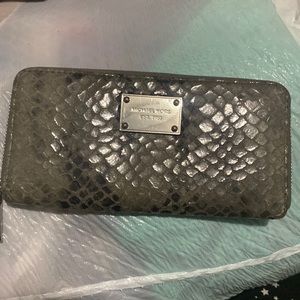 Michael Kors wallet